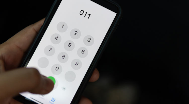 iPhones will soon support live video on 911 calls